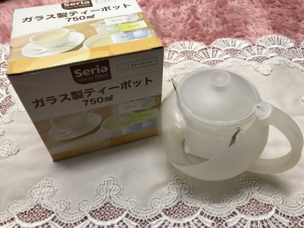 セリア-急須-レビュー-1年使ってみた, セリア-プラスチック急須-口コミ-耐久性, セリア-クリア急須-使い勝手-レビュー, セリア-急須-液だれ-茶こし-使用感